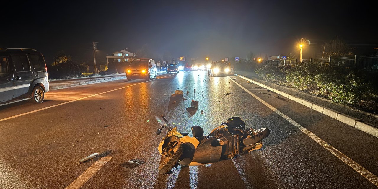 Hafif ticari araç elektrikli motosiklete çarptı: 1 ölü