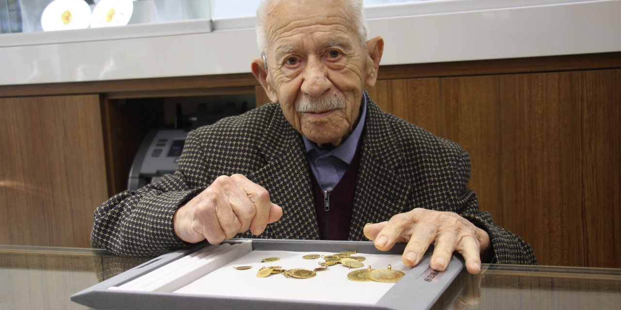 Aydınlı 90 yaşındaki sarraf Bezirgan: "Dürüstlük, iş hayatının altın anahtarıdır"