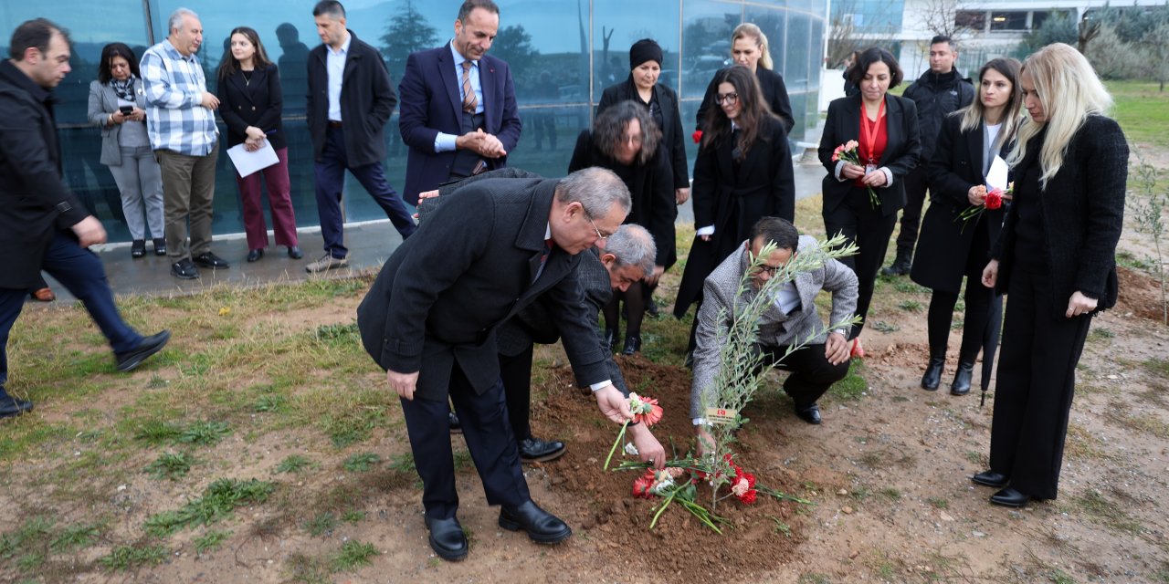 Bir yıl önce kırıma uğrayan ambulans helikopterdeki görev şahitleri anıldı