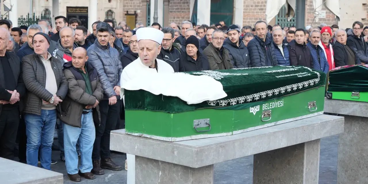 Hastanede cenazeler karıştı