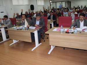 Efeler Belediyesi Bütçesi 100 Milyon TL Oldu