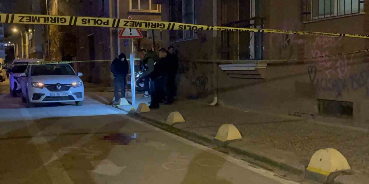 Kız meselesi kavgaya dönüştü: Bıçaklanan genç ağır yaralandı