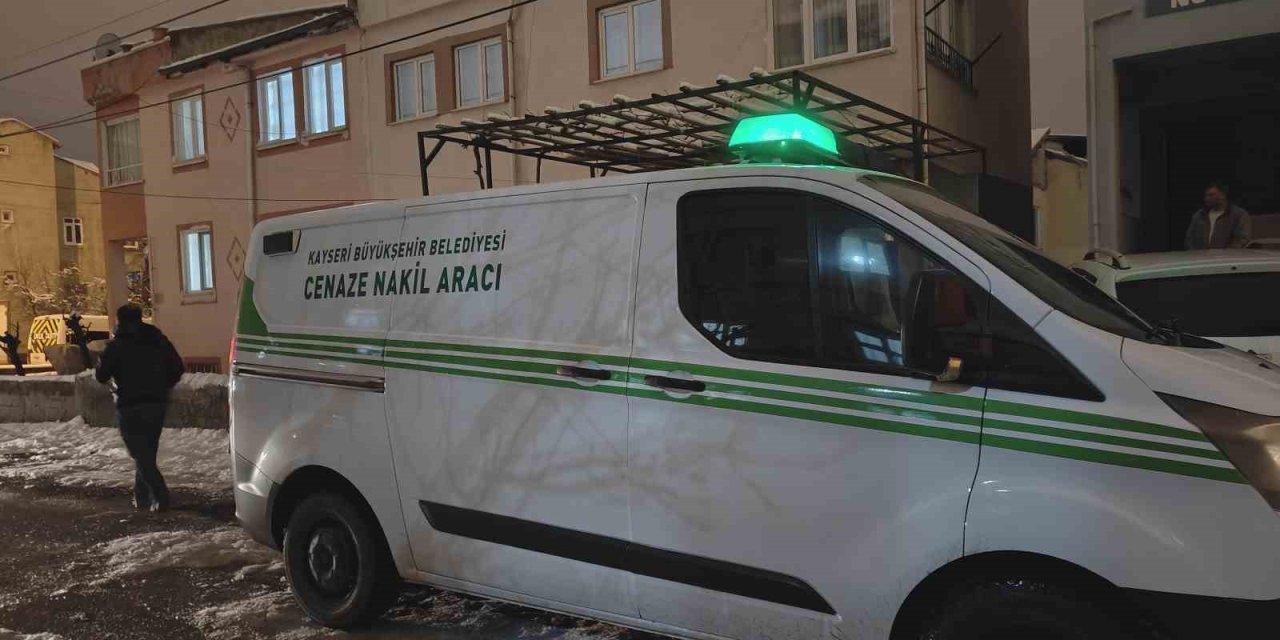 1,5 yaşındaki engelli bebek yatağında ölü bulundu