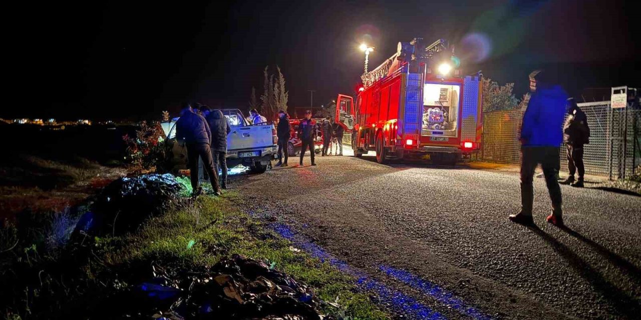 Araç yangını ihbarında acı son: Alev alev yanan aracın içinde can verdi