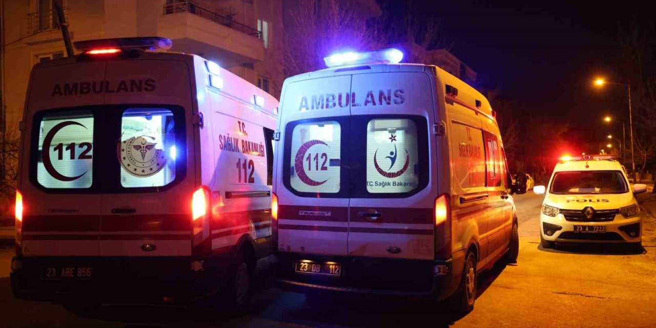 Kombi bacası yerinden çıktı: 8 kişi zehirlendi