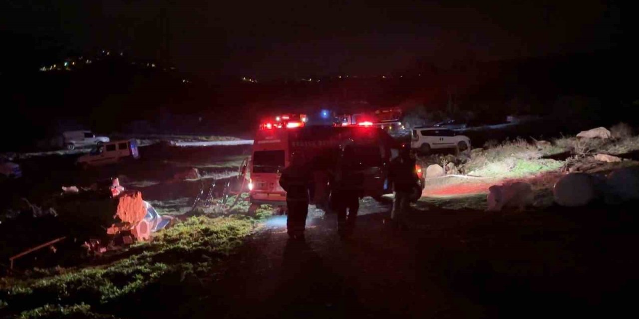 Kaynar suya benzin döktüler: Ortalık savaş alanına döndü