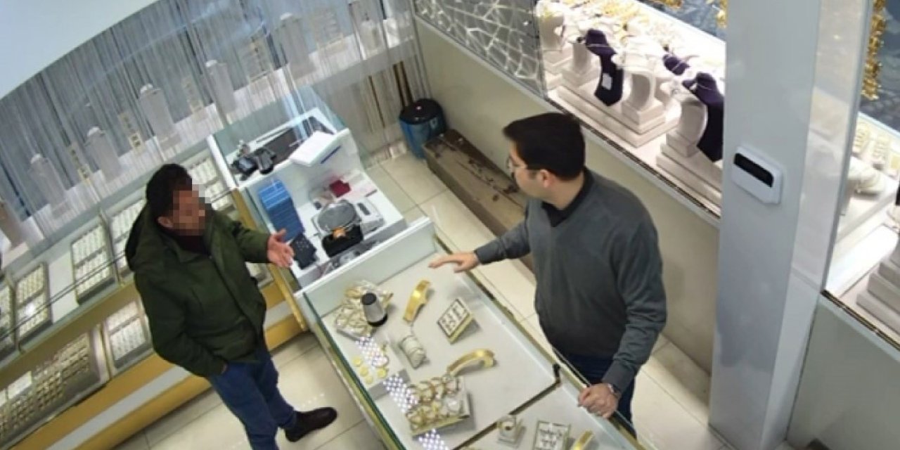 Sahte bilezikleri verip pazarlıkla fazla altın almak isterken yakalandı