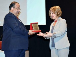 Efeler Belediyesi, Geçmişine Sahip Çıkıyor