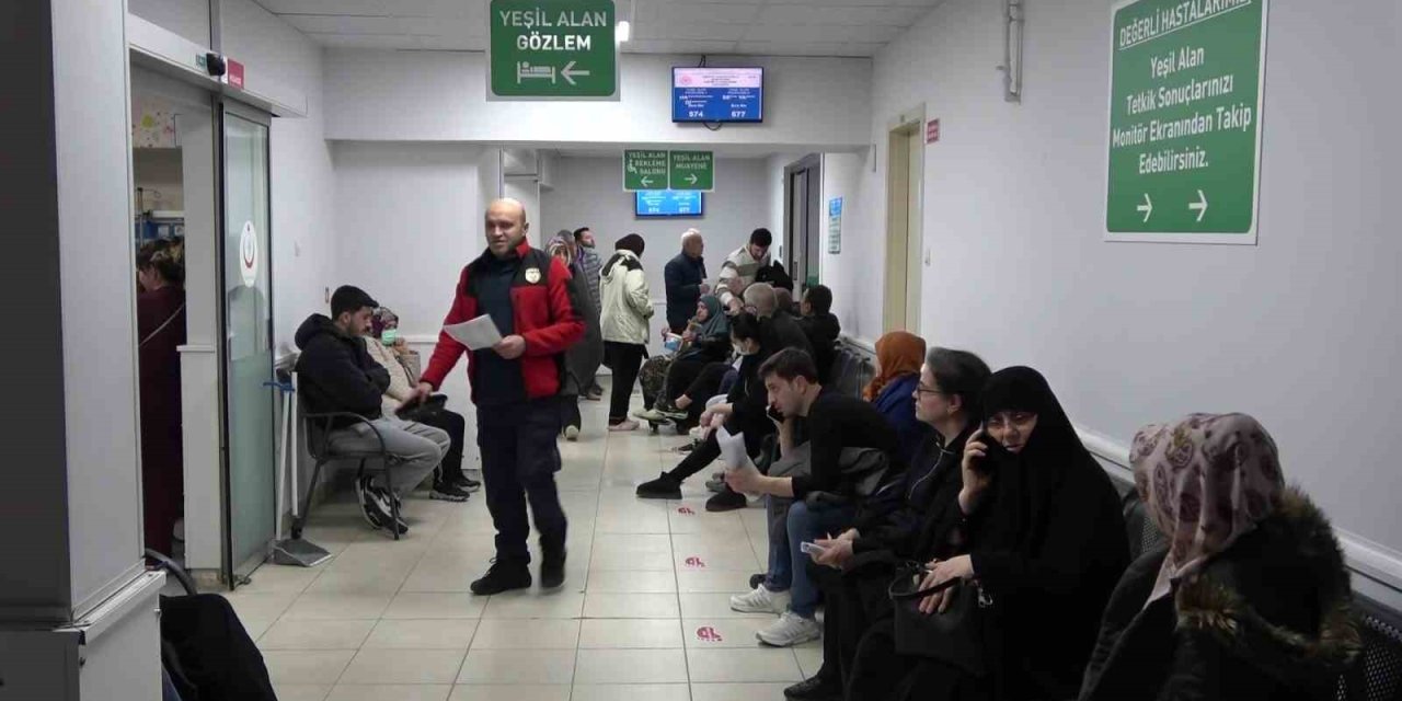 Bebek mevlidinde tavuk pilavdan zehirlenen 22 kişi hastanelik oldu