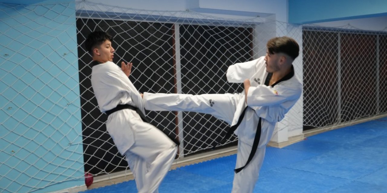 Kazada kollarını kaybetti, taekwondoyla hayata yeniden bağlandı