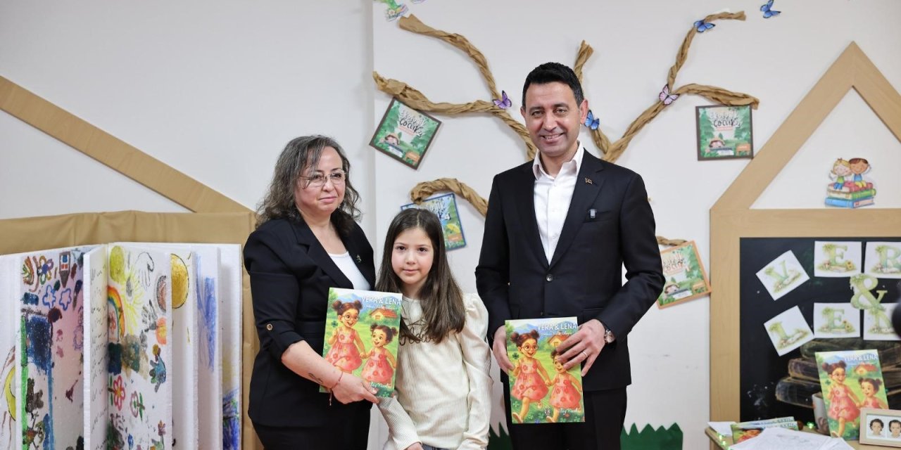 Depremin sembol ismi Ayda ve evlatlarını kaybeden anne, çocuklara depremi anlattı