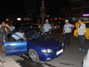 Kuşadası'nda 'Polisin' Güçlendirilmesi İçin Kampanya Başlatıldı