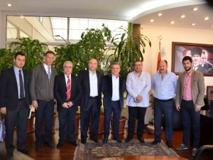 Kuşadası’nda Otogar Esnafı Dert Küpü