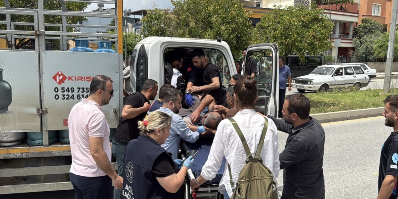Trafikte tartışma ölüm getirdi: Kalp krizi geçiren sürücü hayatını kaybetti