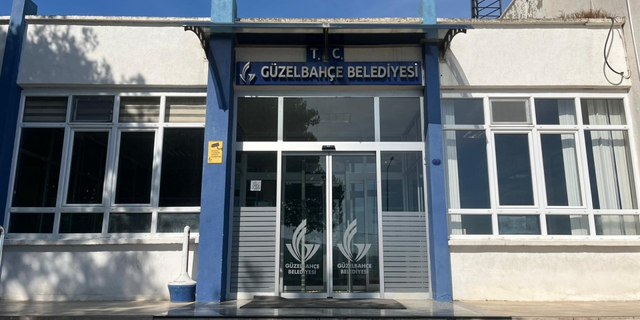 Güzelbahçe Belediyesi'ne operasyon: Belediye Başkanı ve eski başkan gözaltında