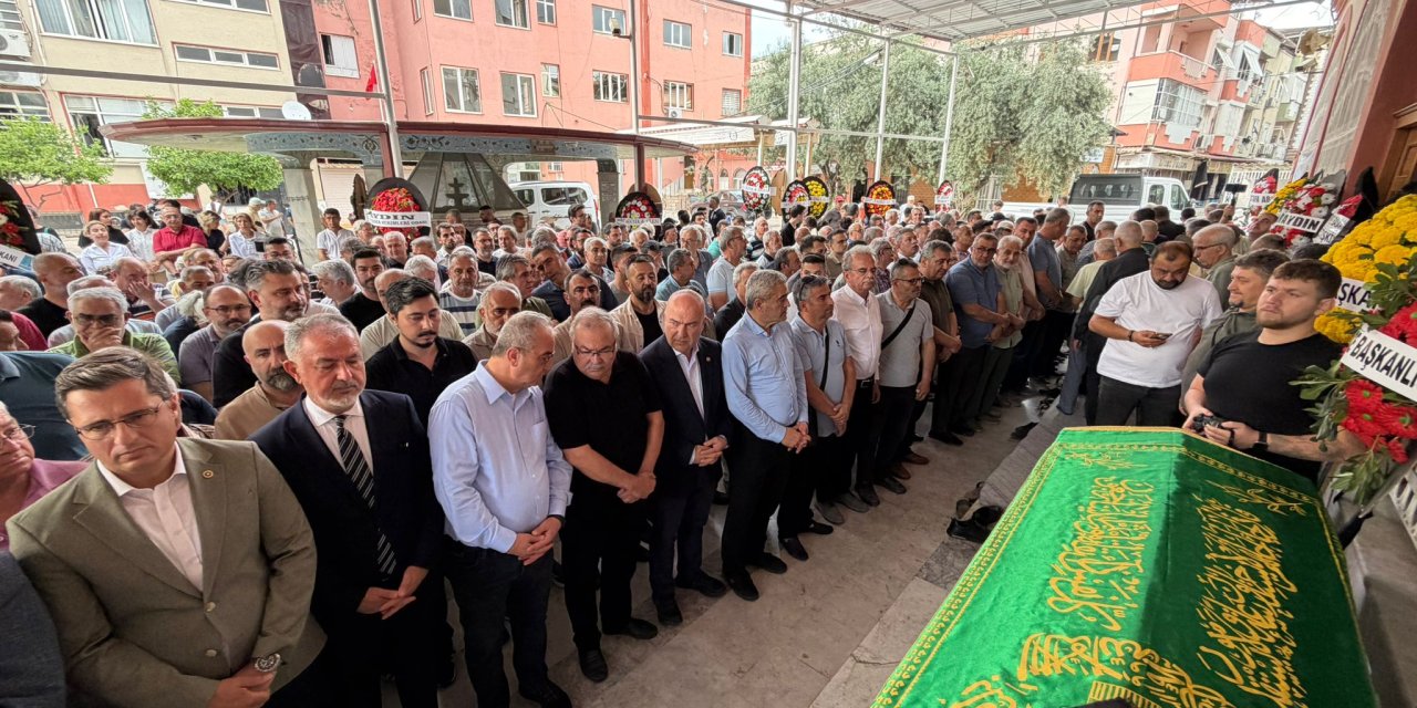 Bülbül’ün annesi son yolculuğuna uğurlandı