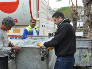 Kuşadası Belediyesi Çevre Temizliği Başlattı