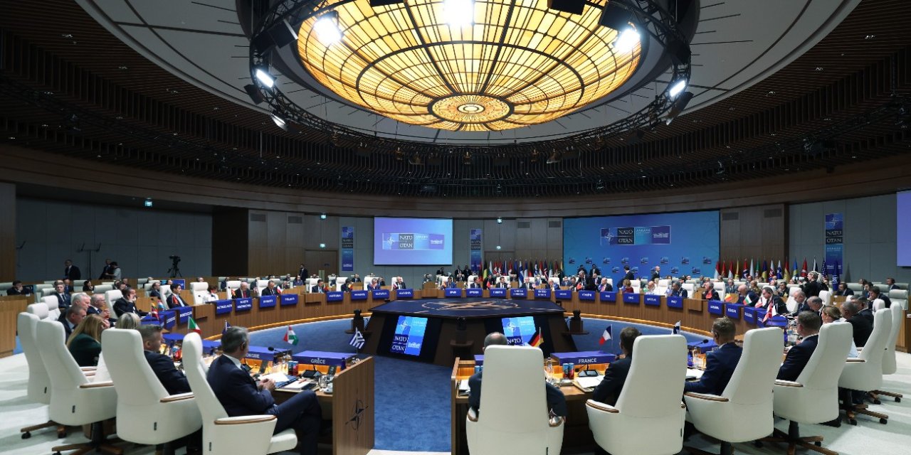 NATO Ankara Zirvesi Bildirisi: "NATO 50 milyar doların üzerinde yeni savunma alımı yapacak"