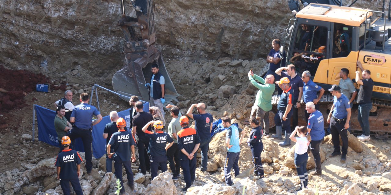 İnşaat temel kazısında göçük! Kepçe operatörü hayatını kaybetti
