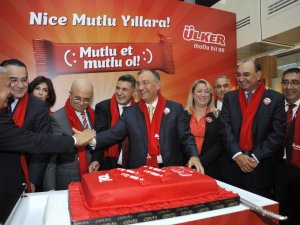 Ülker, 70. Yaşını Aydın’da Kutladı