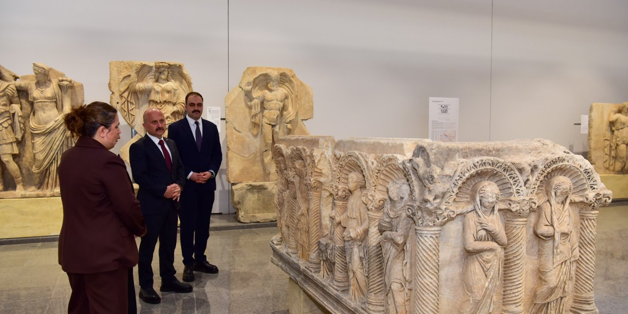 Afrodisias Müzesi ziyarete yeniden açıldı! İlk misafir Vali Aksoy oldu