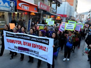 Söke’de Kadınlar Hakları İçin Yürüdü