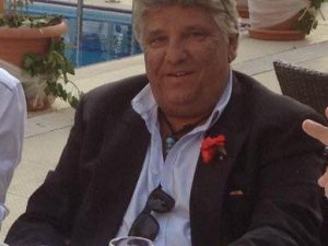 Kuşadalı Ünlü Turizmci Orhan Özbaş Vefat Etti
