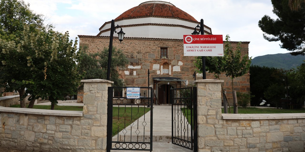 Deprem bölgesi Aydın’ın en eski camisi 718 yıldır ayakta!