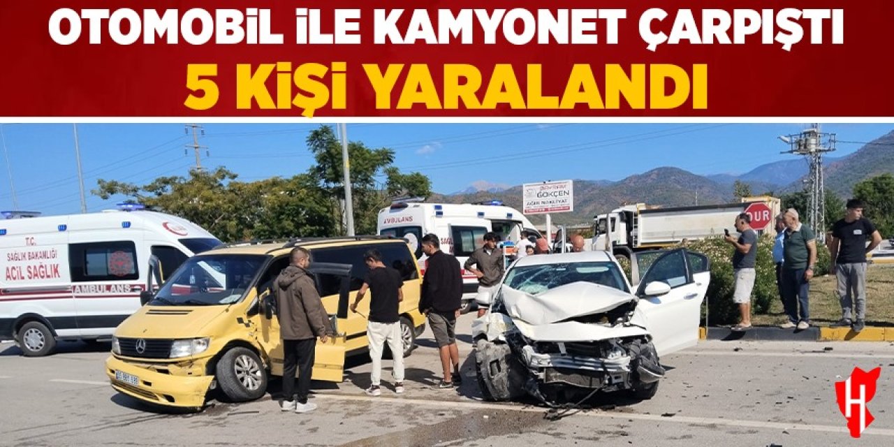 Otomobil ile kamyonet çarpıştı: 5 yaralı