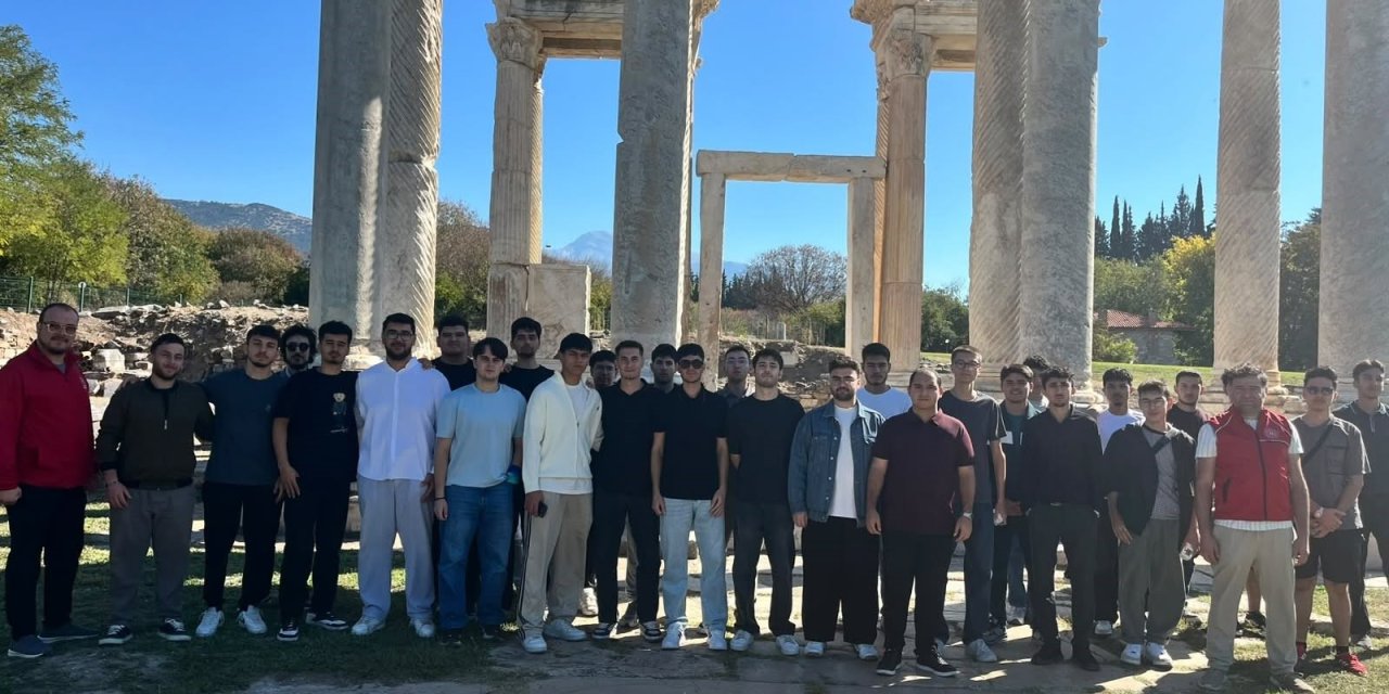 Üniversiteli gençler, Aydın’ı tanıyor