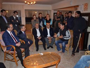 Tezcan ve Kayalı, Toprak Kayması Mağdurlarını Ziyaret Etti