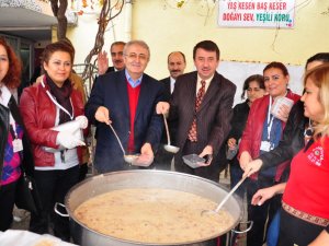 Fatih İlköğretim Okulu’nda Aşure Günü Düzenlendi