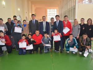 Engelliler Spor Turnuvalarında Yarıştı