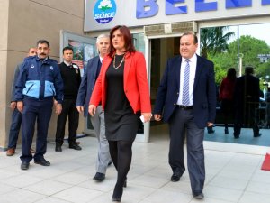 Özlem Çerçioğlu Söke Belediyesi’ni Ziyaret Etti