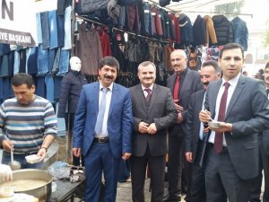 Koçarlı Belediyesi Aşure Hayrı Düzenledi