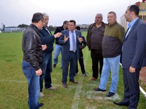 Zeynel Akın, Söke Şehir Stadı’nda incelemelerde bulundu