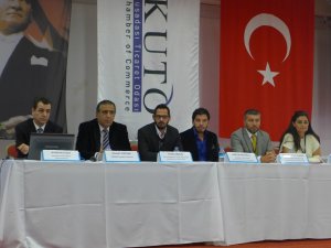 Kuşadası Ticaret Odası, Girişimcilik ve Ticaret Paneli düzenledi