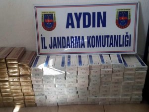Buharkent’te Karacasu’da 1560 paket kaçak sigara ele geçirildi