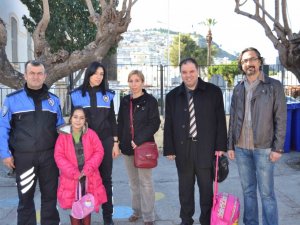Toplum Destekli Polis, Kuşadası'nda çalışmalarına başladı