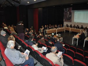 Kuşadası Belediye Meclis Toplantısı yapıldı