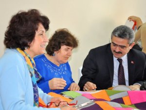 Başkan Alıcık, 'Elde Kırk Yama' kursiyerlerini ziyaret etti