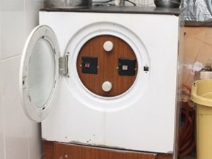 Evini çamaşır makinesi ile ısıtıyor!