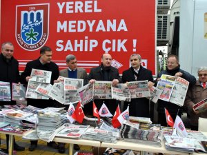 AYTO, yerel basına sahip çıkıyor