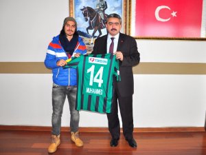 Nazilli’nin gururu Başkan Alıcık’ı ziyaret etti