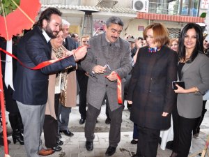 Başkan Haluk Alıcık, Diş Polikliniği'nin açılışını yaptı