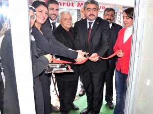 Başkan Haluk Alıcık, iş yeri açılışına katıldı