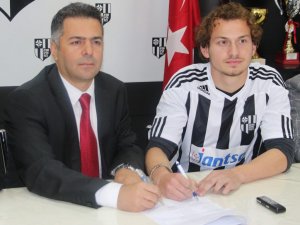 Aydınspor 1923, Merthan Öztürk'ü transfer etti