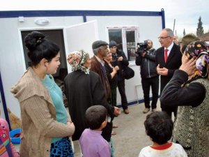 İncirliovalı Romanlar 'Çadır Kent'ten kurtuldu