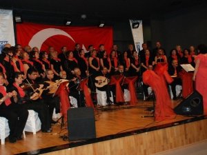 DİKSAD’ın Türk Sanat Müziği Konseri dinleyenleri mest etti