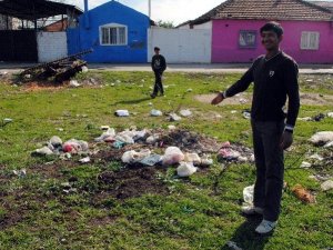 Acarlar Mahallesi’nde temizlik çalışması başlatıldı